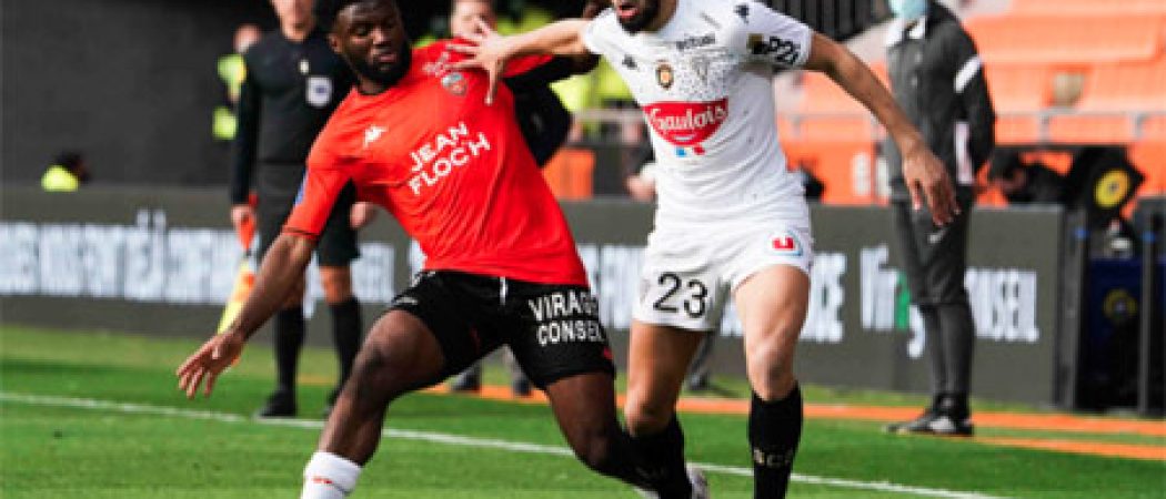 Ligue 1 : gros match d’Angers réduit à dix à Lorient 0 - 0