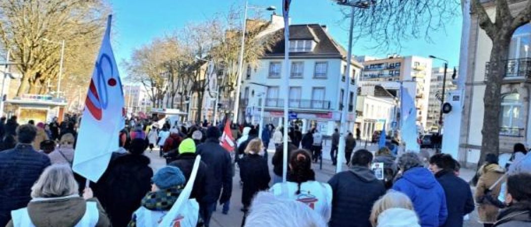 Lorient retraites : une mobilisation en très légère baisse